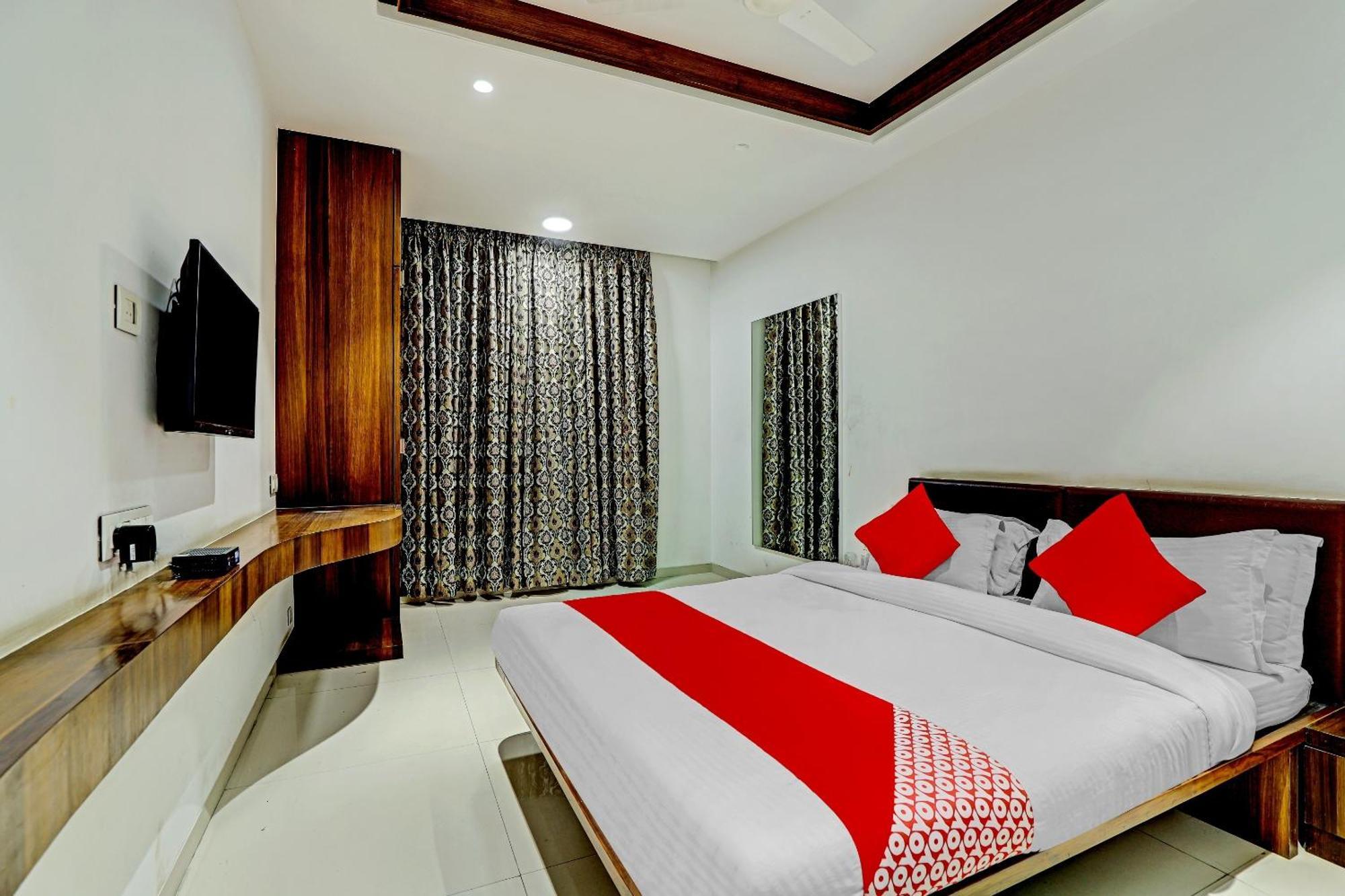 Hotel O Rishta And Jahan Banquet And Rooms Bhatha Bagian luar foto